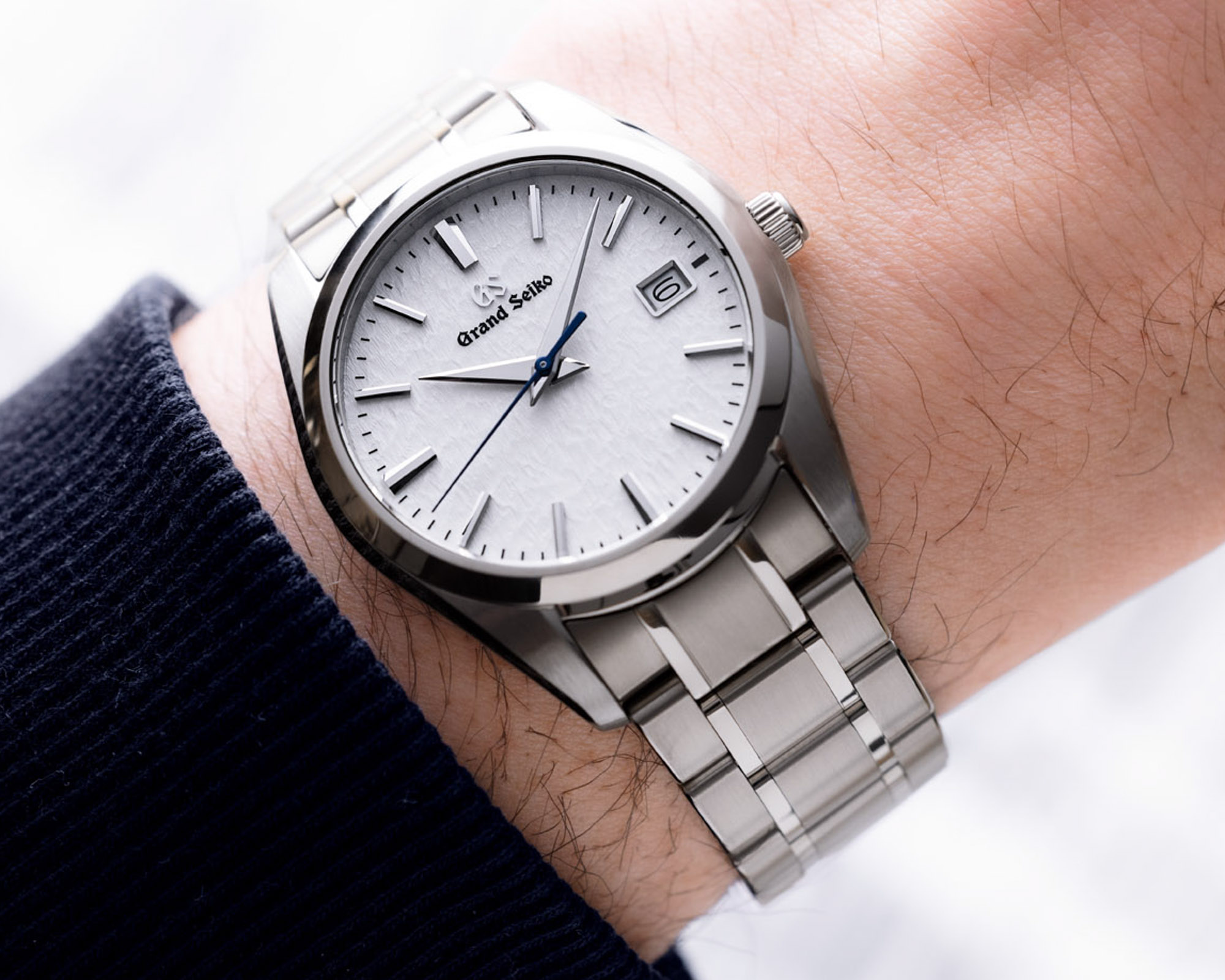 1707063514_454_new-release-grand-seiko-snowflake-sbgx355-and-stgf385-watches.jpg