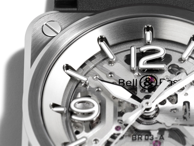 Bell & Ross выпустила BR-03 Skeleton Steel с полностью скелетонизированным циферблатом и толщиной 9,65 мм