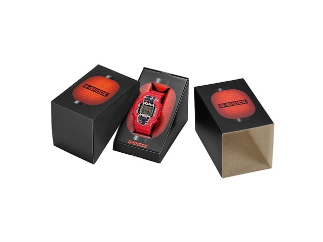 Casio выпустила G-SHOCK DW-5600AKA и DW-6900AKA в стилистике японских красных фонарей