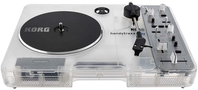 atmos и KORG выпустят прозрачный проигрыватель handytraxx play Clear White