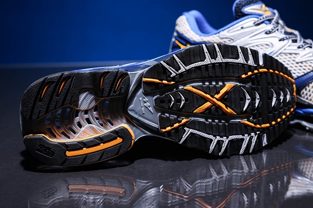 Mizuno возвращает WAVE PROPHECY 1 и пересобирает культовую подошву современными технологиями