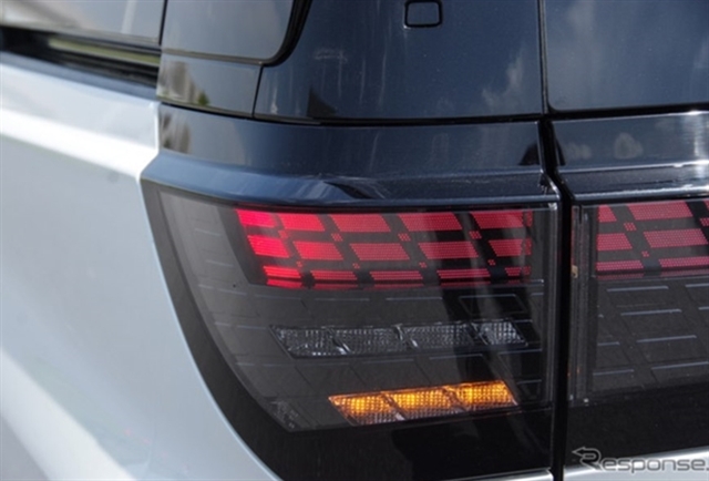 Новый Nissan Elgrand: дизайнер объяснил, как минивэну возвращали достоинство