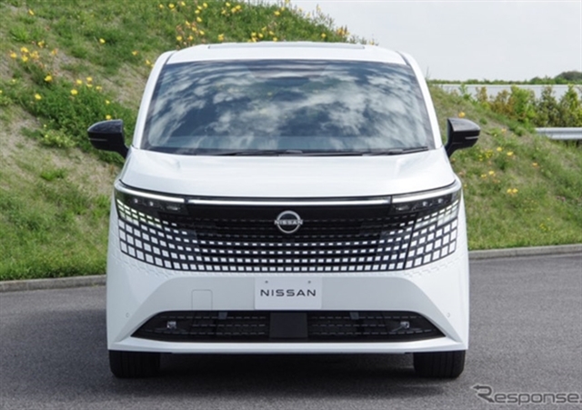 Новый Nissan Elgrand: дизайнер объяснил, как минивэну возвращали достоинство