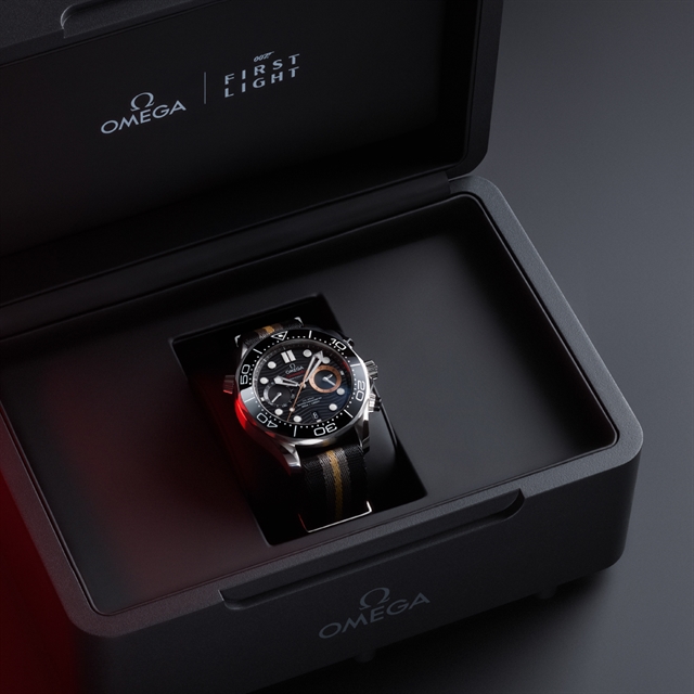Omega выпустила Seamaster Diver 300M Chronograph 007 First Light из новой игры про Джеймса Бонда