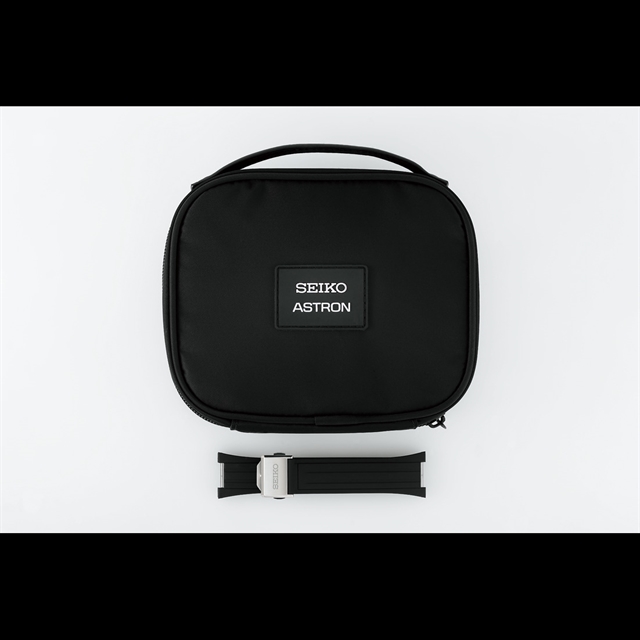 Seiko выпустила титановые Astron GPS Solar HAB005J1 и HAB006J1 в лимитированной серии