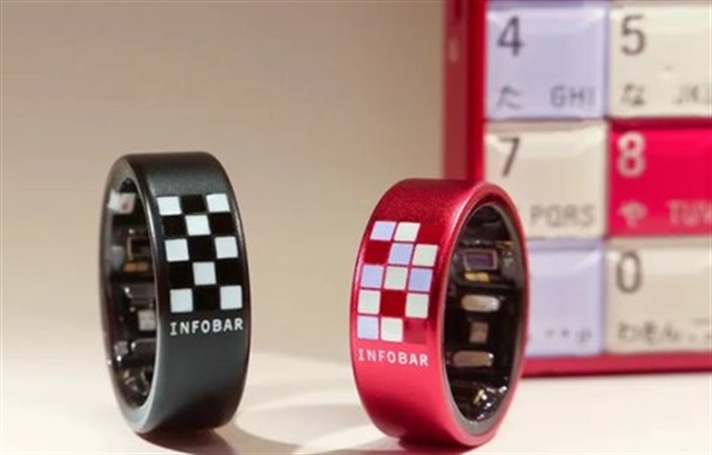 Smart Recovery Ring получил лимитированную версию INFOBAR для au