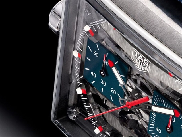 TAG Heuer Monaco Evergraph получила новый калибр TH80-00 и два титановых варианта