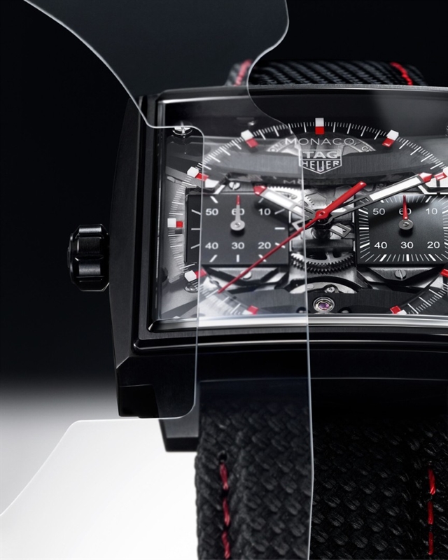 TAG Heuer Monaco Evergraph получила новый калибр TH80-00 и два титановых варианта