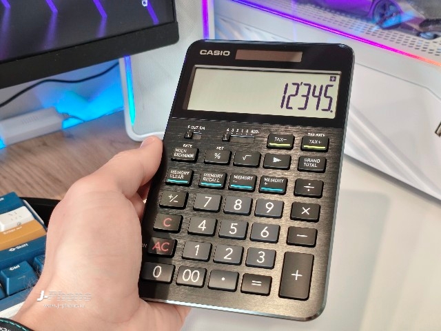 Casio S100 как премиальный подарок