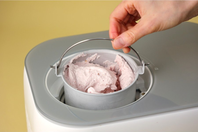 Cuisinart выпустила мороженицу ICE-90J с компрессором без предварительной заморозки