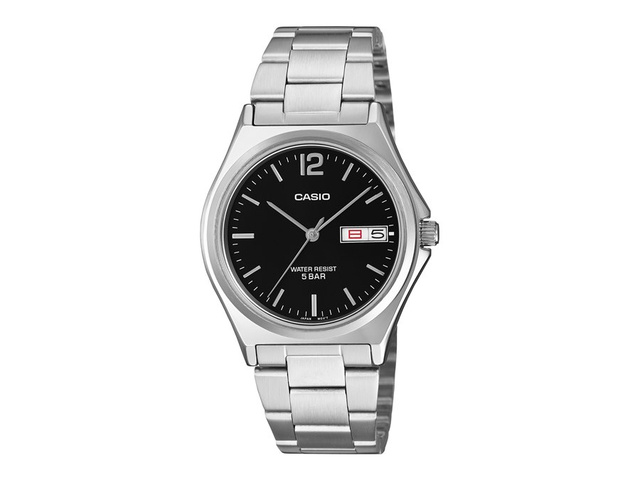 Casio обновила Collection четырьмя сериями — от часов с шагомером до классики с римскими цифрами