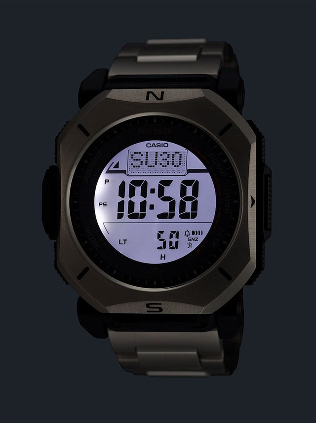 Casio добавила титановый браслет и сапфир в PRO TREK PRW-69YT-7JF