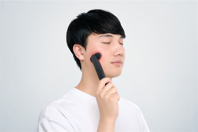 DISM представила мужской прибор EMS EER Mediskincare Device 2.0 с режимом для глаз