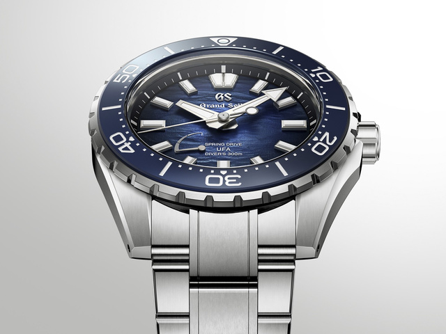 Grand Seiko представила компактные дайверские Ushio 300 Diver с точностью ±20 секунд в год