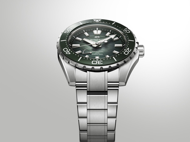 Grand Seiko представила компактные дайверские Ushio 300 Diver с точностью ±20 секунд в год