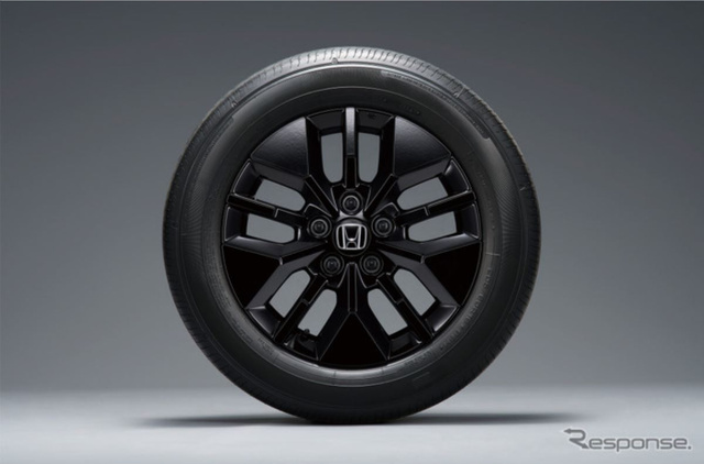 Honda выпустила Step WGN e:HEV Spada Black Edition с тёмной отделкой и новым оснащением