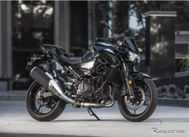 Kawasaki обновила Z250 и Z400 к 2027 году новыми цветами и графикой
