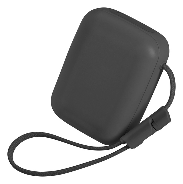 MOTTERU выпустила полутвердотельный пауэрбанк со встроенным кабелем USB-C