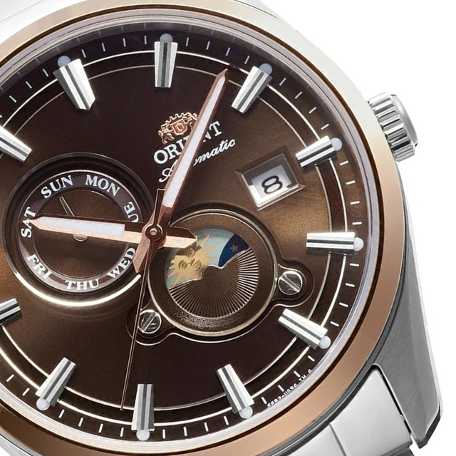 Orient представила четыре новых цвета часов Stretto Sun and Moon