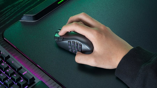 Razer представила игровую мышь Naga V3 Pro с тремя сменными боковыми панелями
