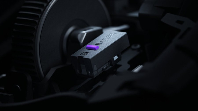 Razer представила игровую мышь Naga V3 Pro с тремя сменными боковыми панелями