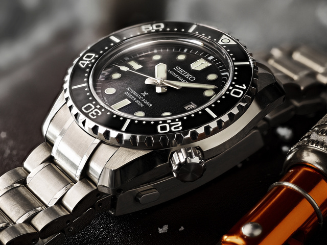 Seiko выпустила Marinemaster HBF001J с циферблатом по мотивам антарктического льда