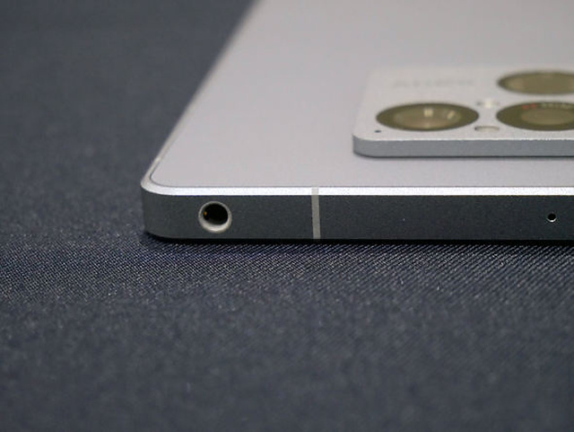 Sony объяснила, почему Xperia 1 VIII сохранила 3,5-мм разъём