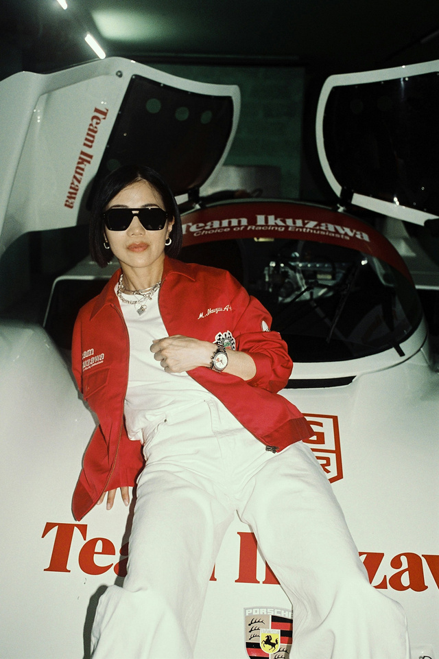 TAG Heuer выпустила Carrera Chronograph × Team Ikuzawa тиражом 150 экземпляров