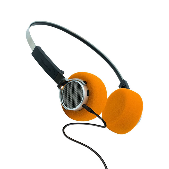 We Are Rewind выпустила EQ-002 — ретронаушники с Bluetooth 6.0