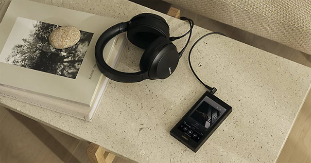 Компания Sony представила сразу три новых плеера Walkman - NW-WM1ZM3, NW-WM1AM3 и NW-ZX900